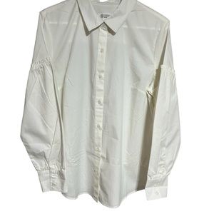 Candice Camron Bure New W/O tags Adorable blouse, creamy white Size Medium